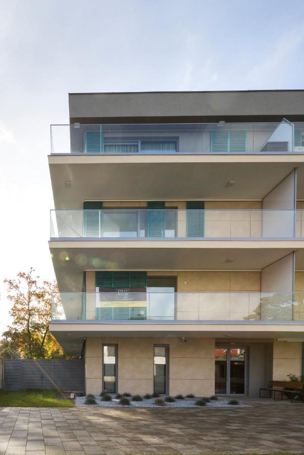 Apartamenty Par La Mer Ниешорце Екстериор снимка